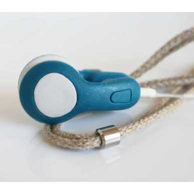 Octopus stringinaso in reti da pesca riciclate