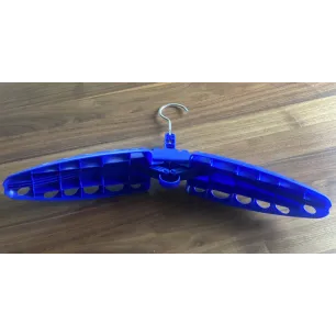 Kleiderbügel für Neoprenjacke faltbar